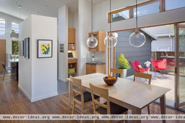 modern dining room by Ana Williamson Architect