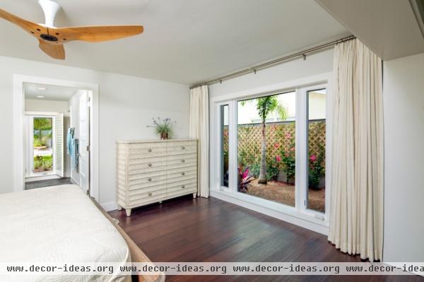 contemporary bedroom by Bud Dietrich, AIA