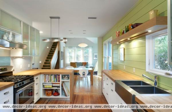 contemporary kitchen by Rick and Cindy Black Architects