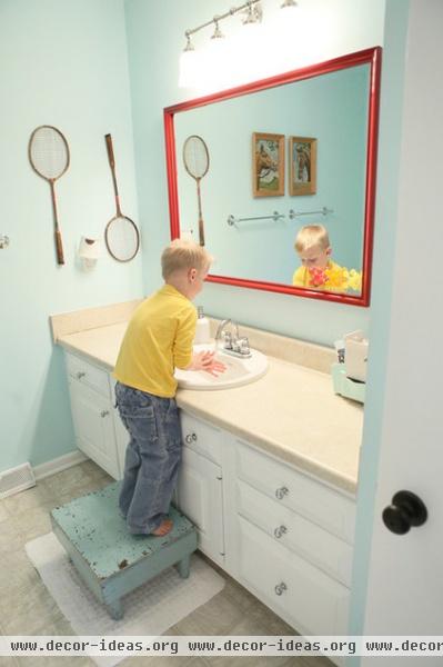 eclectic bathroom by Julie Ranee Photography