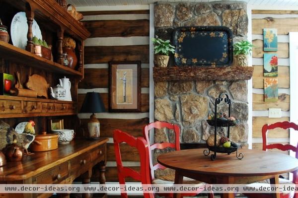 traditional dining room by Corynne Pless