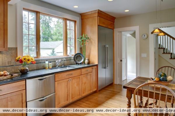 traditional kitchen by Tracey Stephens Interior Design Inc