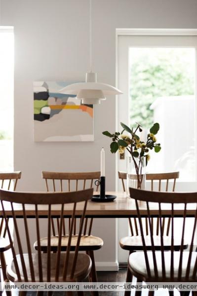 modern dining room by ANNA CARIN Design