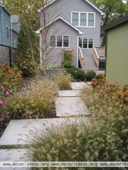 contemporary landscape by Heffernan Landscape Design