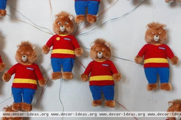 Teddy Ruxpin art installation