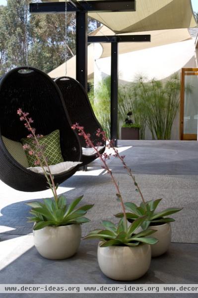 modern patio by Grounded - Richard Risner RLA, ASLA