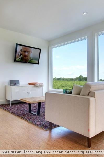 modern family room by Andrew Snow Photography