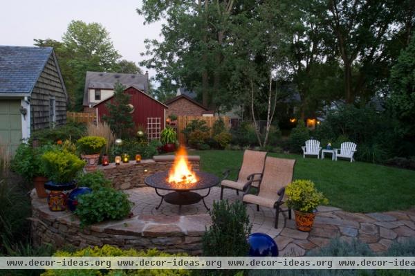 traditional patio by Pennsylvania Landscape & Nursery Association