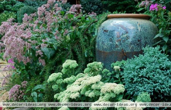 eclectic landscape by Jay Sifford Garden Design