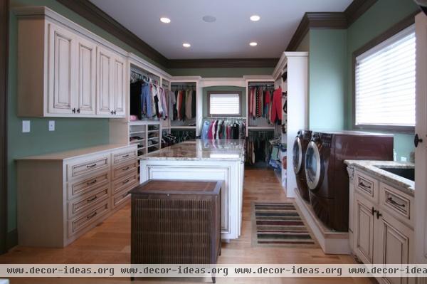 traditional laundry room by Walker Woodworking