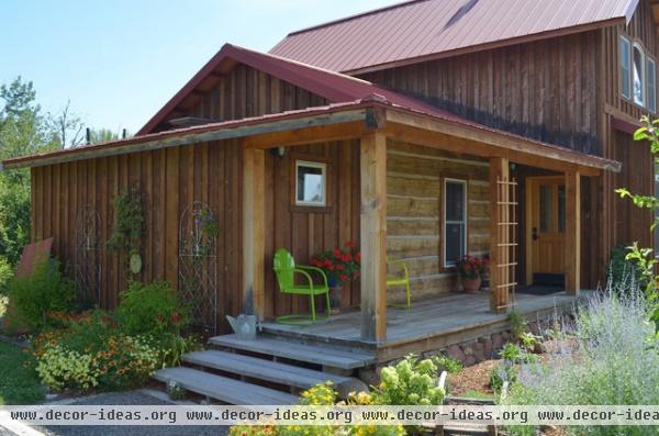 traditional porch by Sarah Greenman