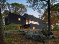 Houzz Tour: Old Foundation, New Marvel