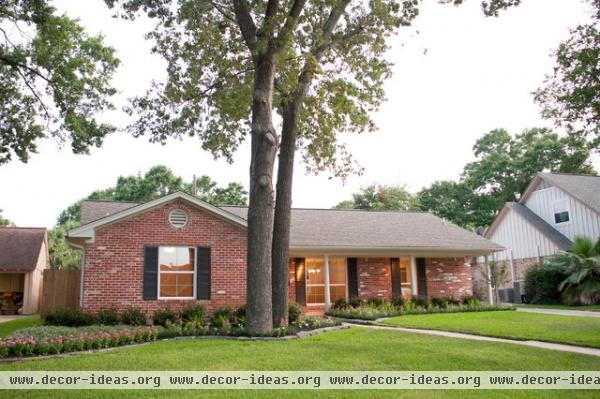 traditional exterior by Curtis Lawson Homes