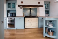 Design Workarounds Update an English Heritage Kitchen