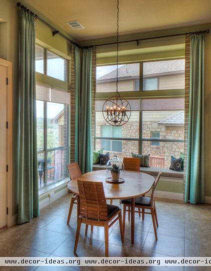 contemporary dining room by Robin Bond Interiors