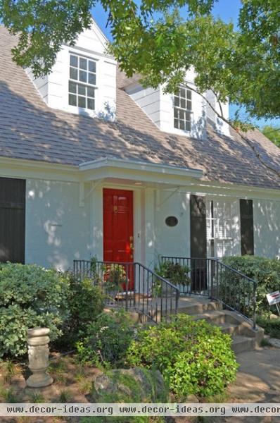 traditional exterior by Sarah Greenman