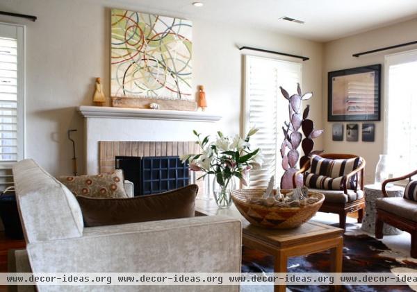 contemporary living room by Shannon Malone