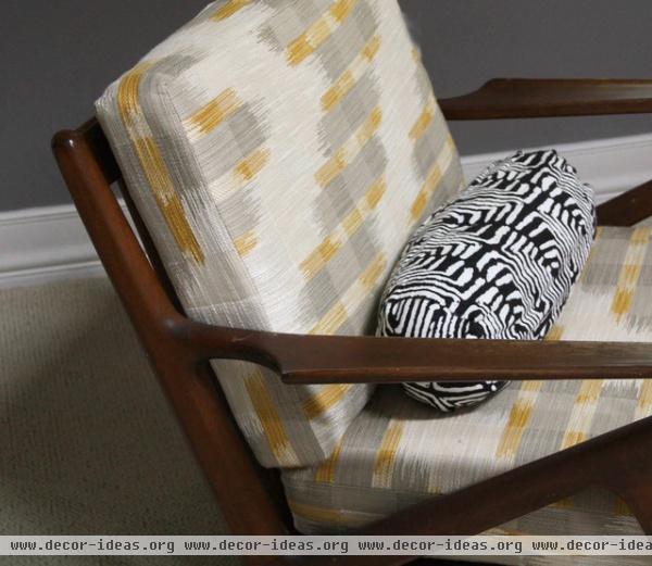 family room by Upholstery Club's Shelly Leer