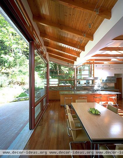 modern dining room by Griffin Enright Architects