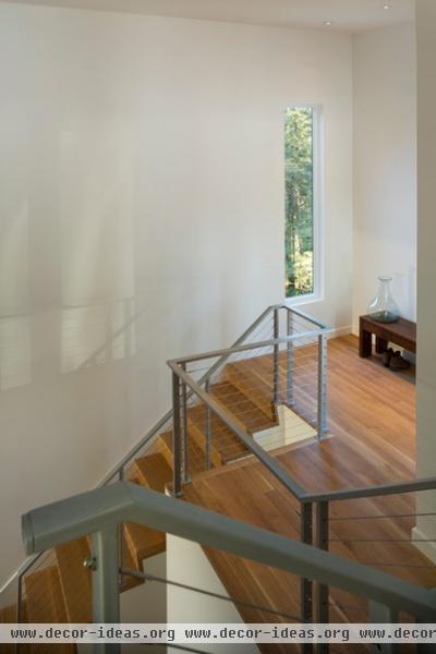 contemporary staircase by Studio MM, pllc