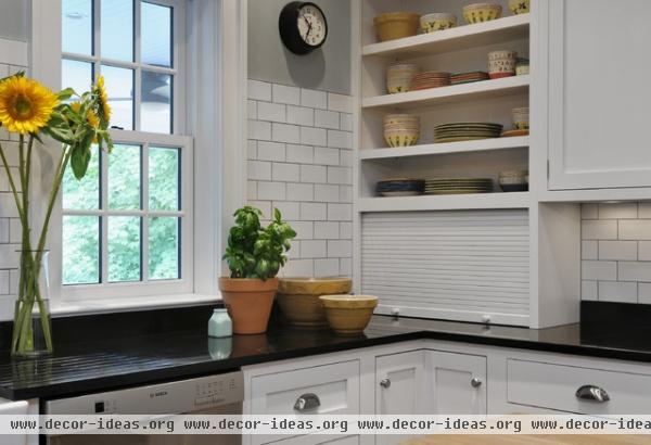 traditional kitchen by Crisp Architects