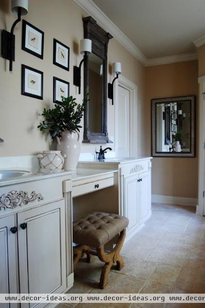 beach style bathroom by Corynne Pless