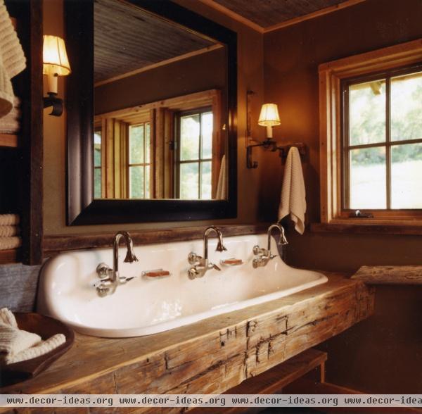 rustic bathroom by Peace Design