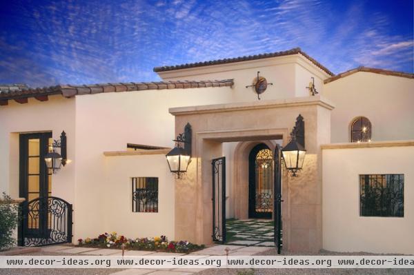 mediterranean exterior by Carson Poetzl, Inc.