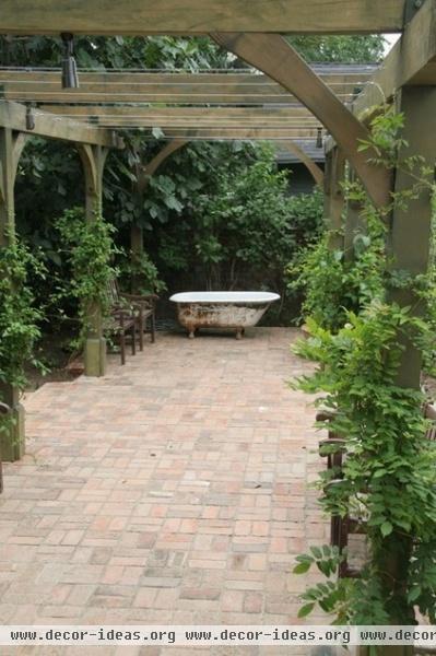 traditional patio by ecocentrix landscape architecture