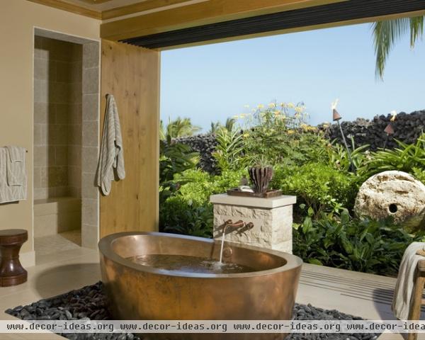 tropical bathroom by Saint Dizier Design