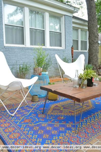 eclectic patio by Sarah Greenman