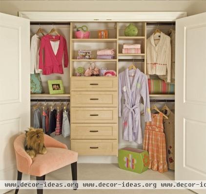 traditional closet by Closet & Storage Concepts