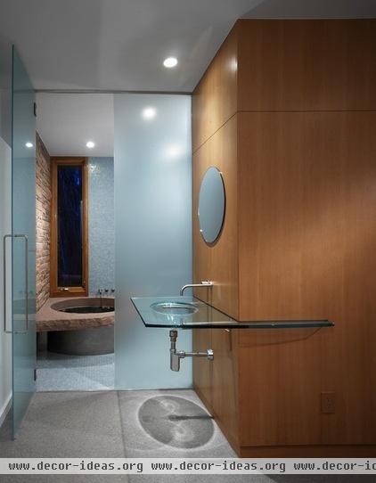 contemporary bathroom by roth sheppard architects