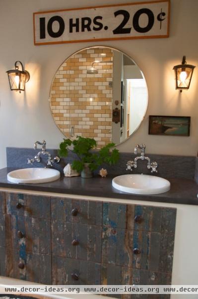 eclectic bathroom by Whitney Lyons