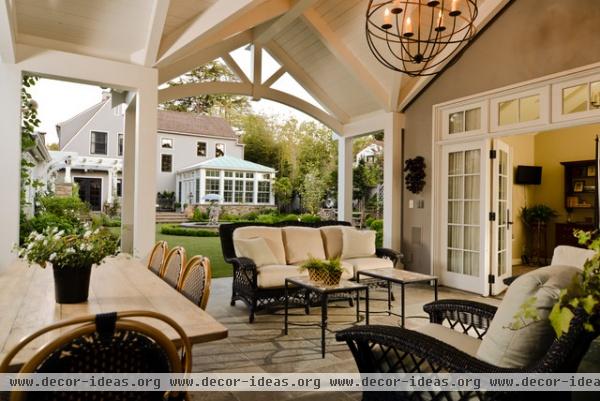 craftsman patio by FGY Architects