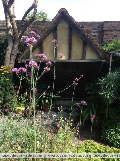 Restoration House, Rochester, England.  Rustic arbour