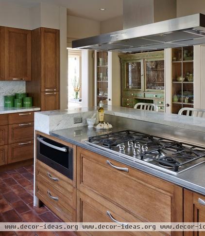 contemporary kitchen by Castanes Architects PS