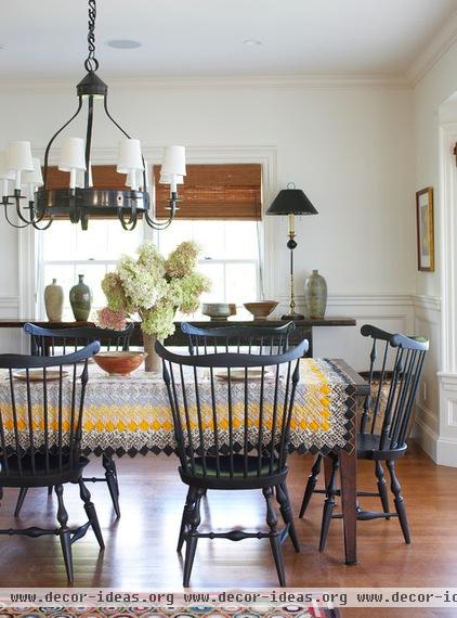 traditional dining room by GIL WALSH INTERIORS