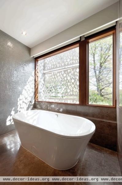 contemporary bathroom by Mills Gorman Architects