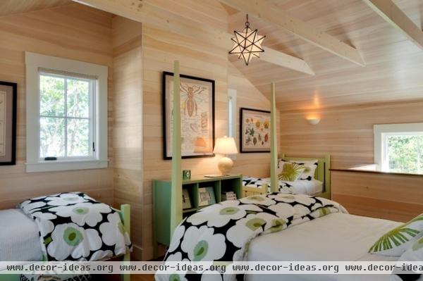 beach style bedroom by Wright-Ryan Homes