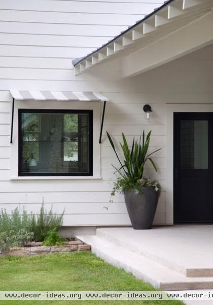 farmhouse entry by Tim Cuppett Architects