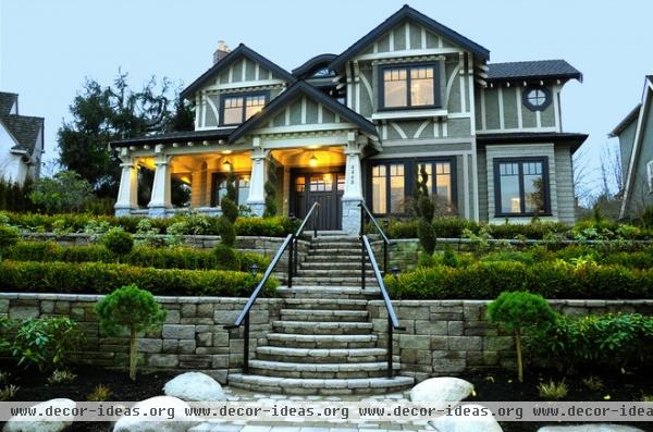 craftsman exterior by Tavan Developments