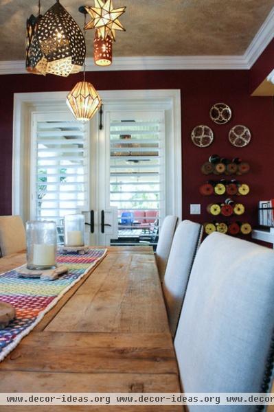 mediterranean dining room by Mina Brinkey