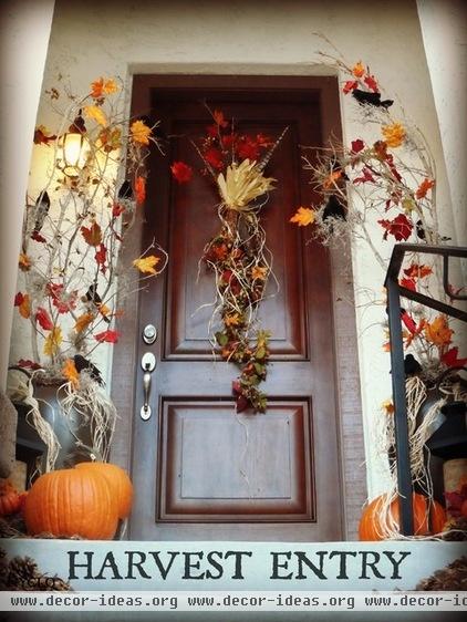 Houzzer's Halloween Decor