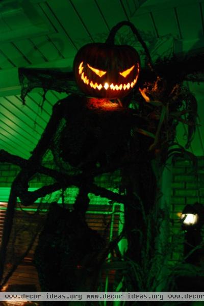 Houzzer's Halloween Decor