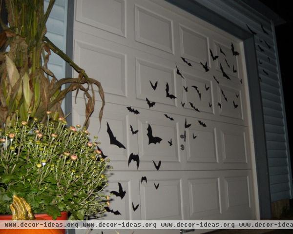 Houzzer's Halloween Decor