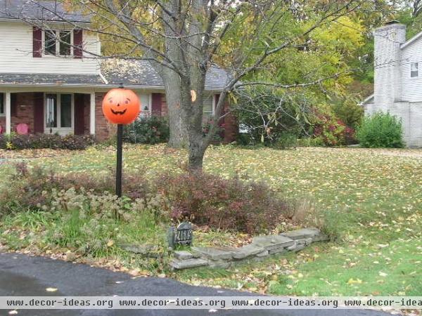 Houzzer's Halloween Decor