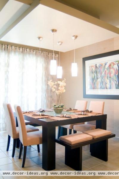 contemporary dining room by Wanda Lozada Interior Designer