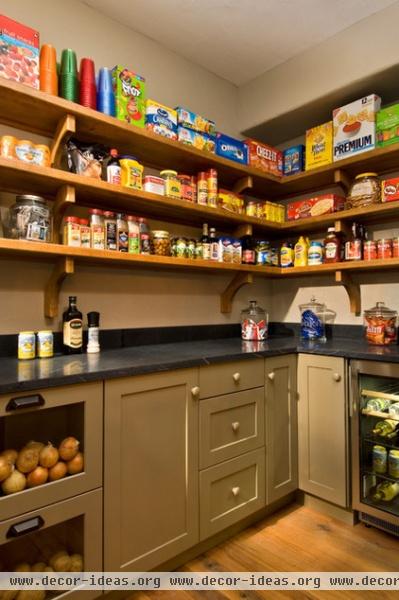 farmhouse kitchen by Witt Construction