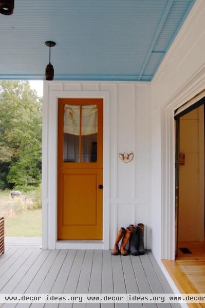 farmhouse entry by Corynne Pless